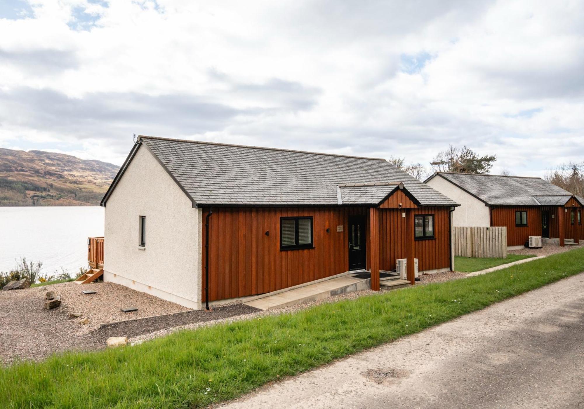 Shoreland Lodges - Holly Lodge Fort Augustus Exterior foto